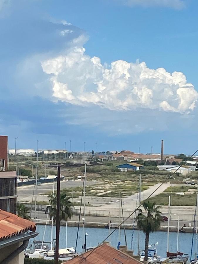 Studio Cosy 5 Mn De La Gare 10 Mn Des Plages Сет Екстериор снимка