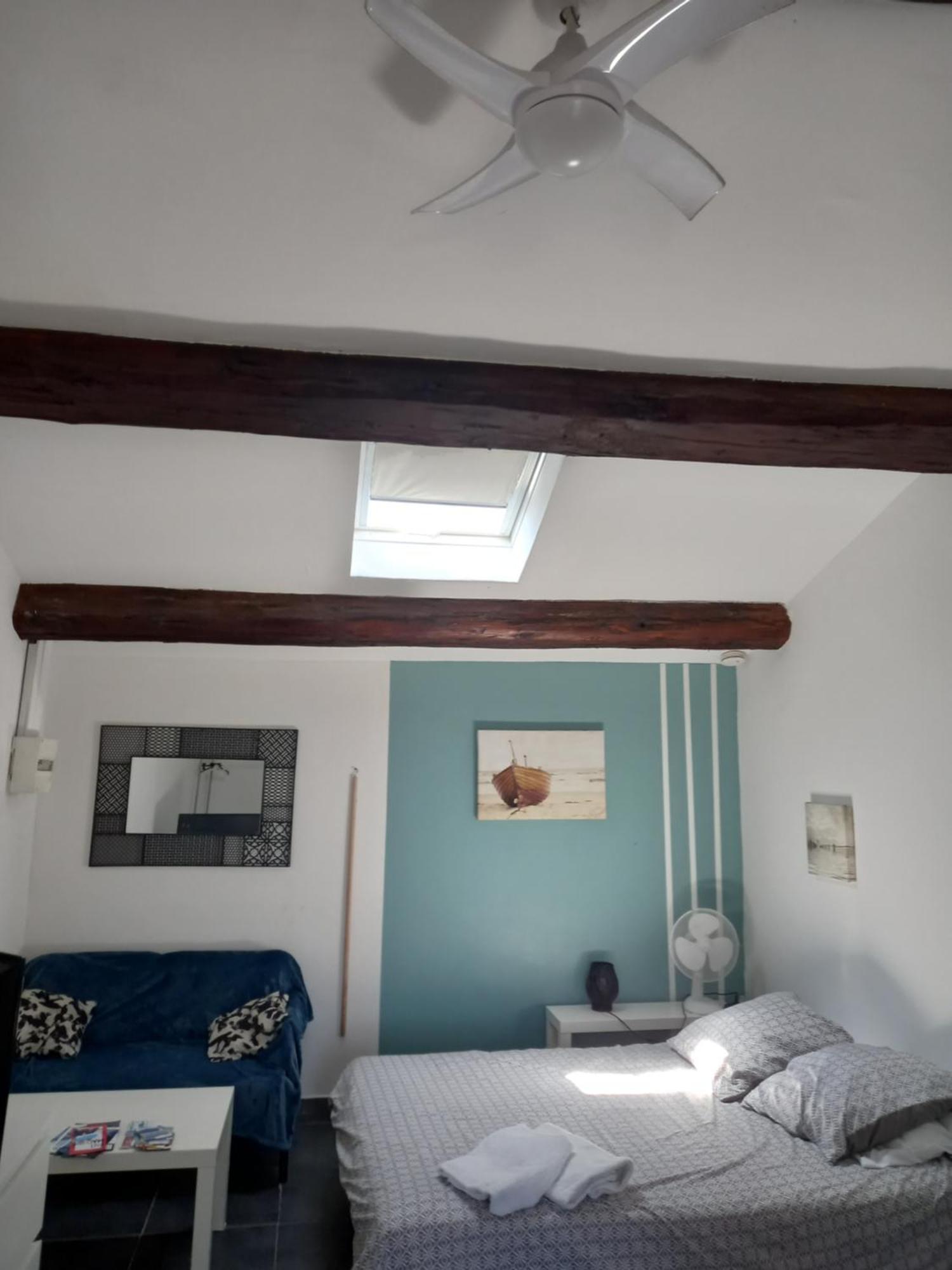 Studio Cosy 5 Mn De La Gare 10 Mn Des Plages Сет Екстериор снимка